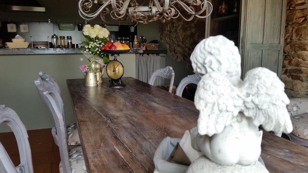 Agriturismo Gocce Di Luna チェッレ・リーグレ エクステリア 写真