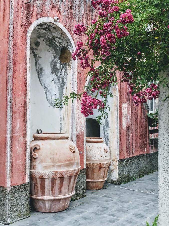 Agriturismo Gocce Di Luna チェッレ・リーグレ エクステリア 写真